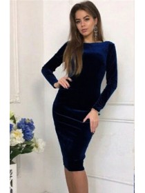 Вечернее платье миди из бархата