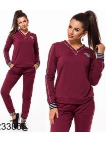 Трикотажный спортивный костюм V- вырез 823383-86