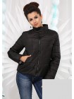 Стильная короткая женская куртка на синтепоне с воротником стойка 822955-58