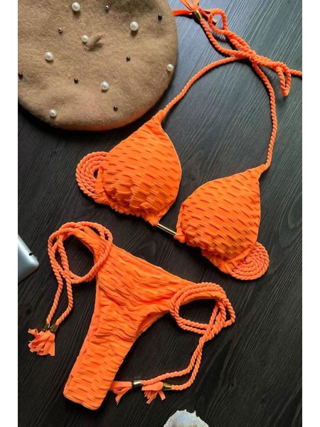 Яркий оранжевый женский купальник на завязках бразилиана